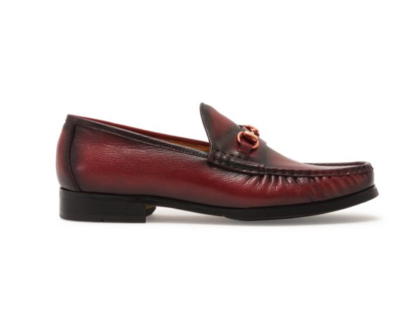 CLASSIC BURGUNDY CHAIN LOAFER